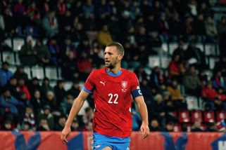 Změny v sestavě REPRE proti Dánsku. Byl by lepší Darida, nebo Sadílek? - Médium.cz